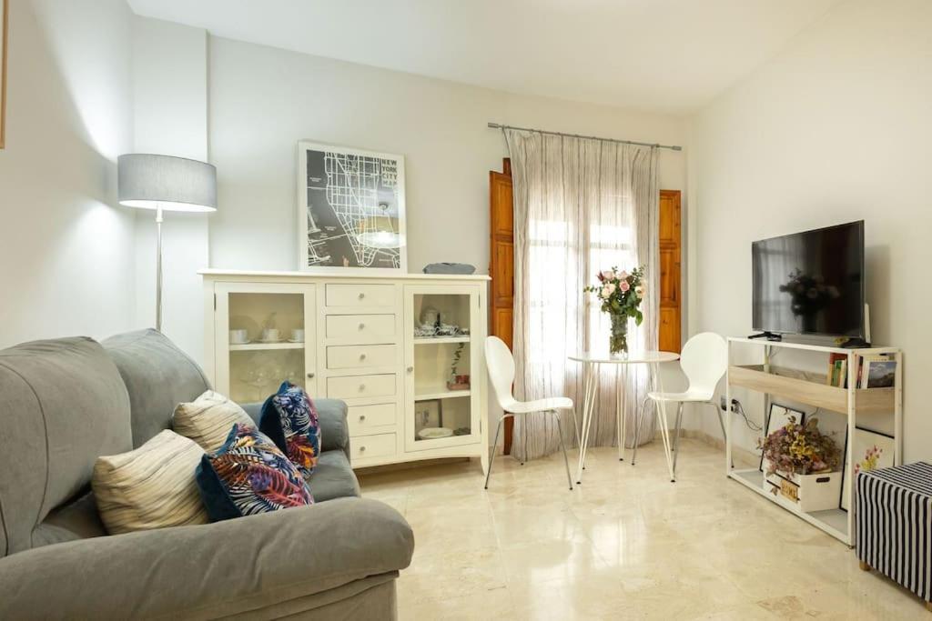 Pajaritos Center Suite By Valcambre セビリア エクステリア 写真